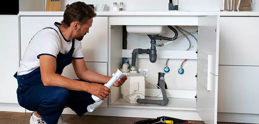 Plumbers for Frozen Pipes in Kings Park